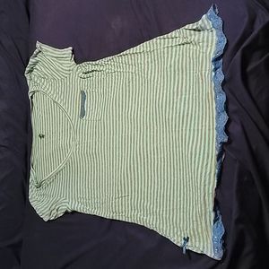 Honeydew, Sleep shirt